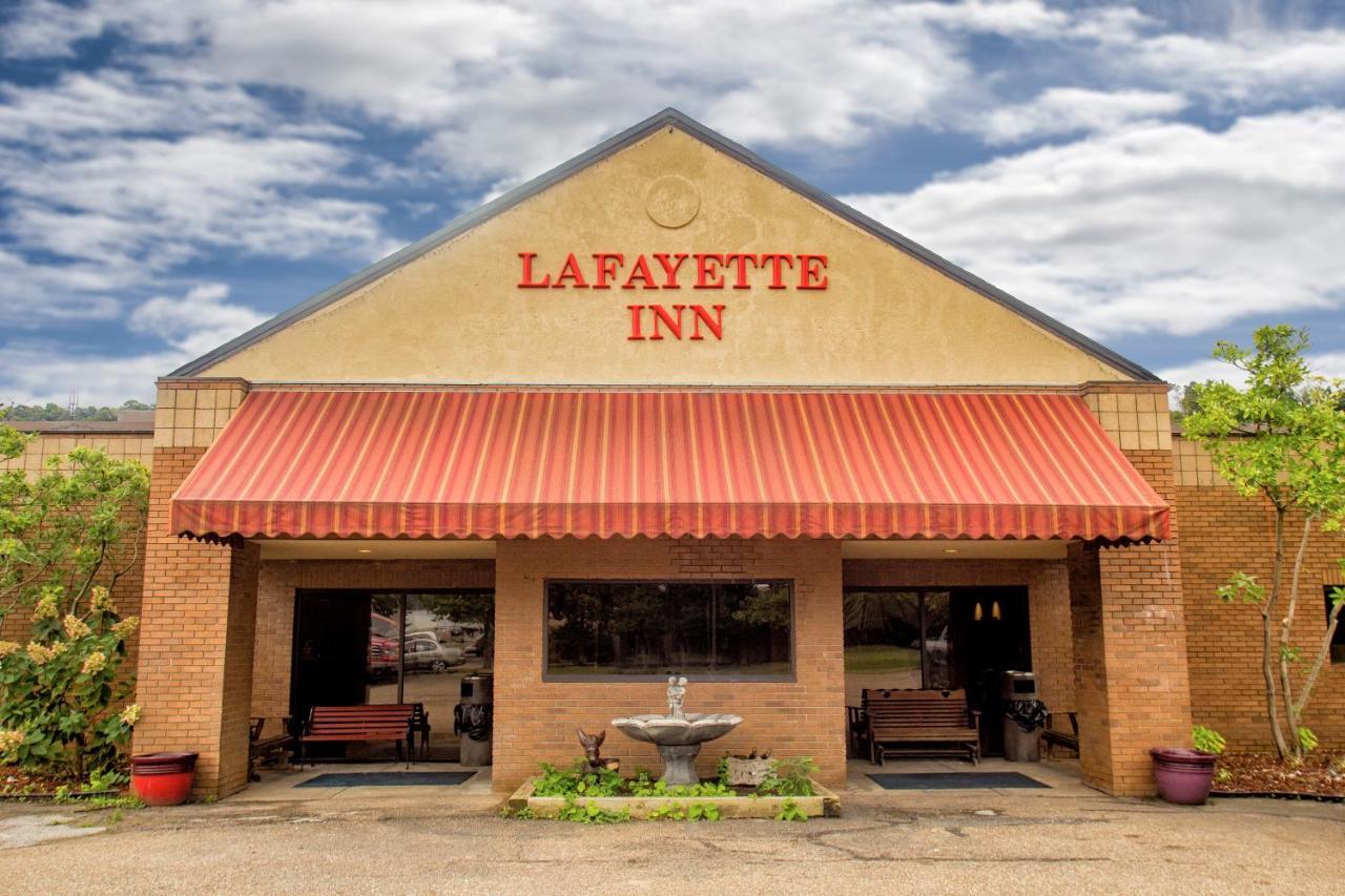 Lafayette Inn Moundsville Eksteriør bilde